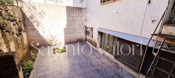 113m² Commercial property in Parabita, Italy No. 165271 9