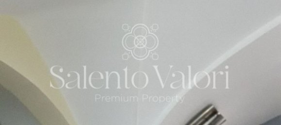 113m² Commercial property in Parabita, Italy No. 165271 14