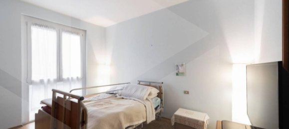 Apartamento de 3 divisões em Monza, Italy N.º 33362 70