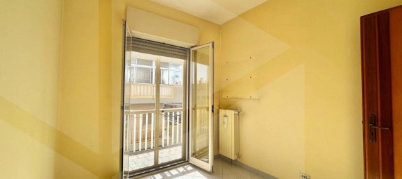 Квартира с 4 комнатами в Битритто, Италия № 27781 30