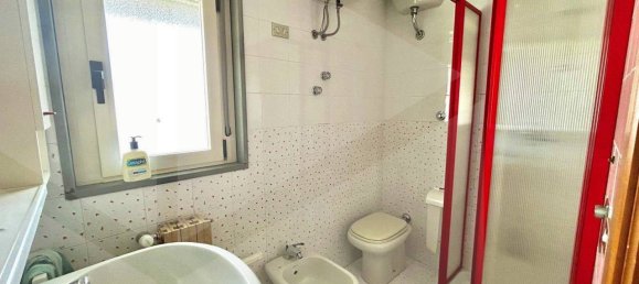 Квартира с 4 комнатами в Битритто, Италия № 27781 27