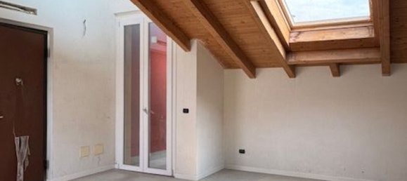 3غرفة شقة في Mesero, Italy رقم 273692 2