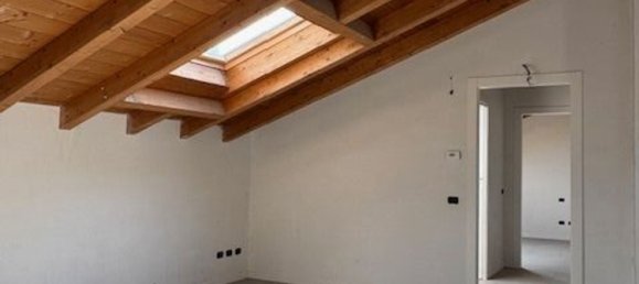 3غرفة شقة في Mesero, Italy رقم 273692 5