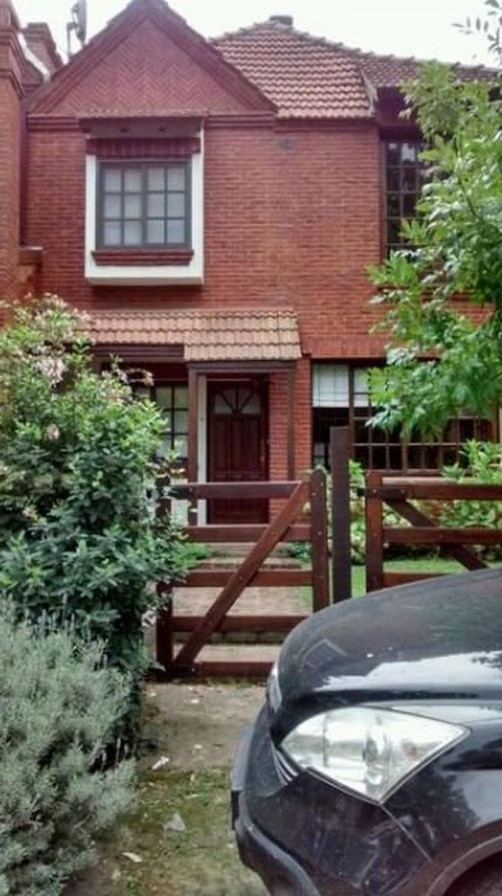 3 bedrooms Apartment in Mar del Plata, Argentina No. 96785