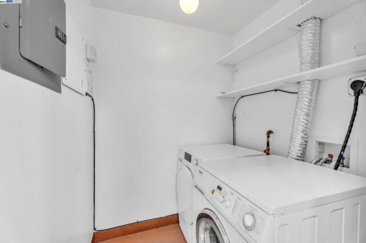 Casa de 2 dormitorios en Oakland, USA No. 416738