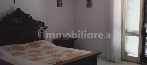 4 bedrooms House in Taurano, Italy No. 260204 3