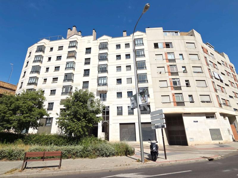 Квартира с 1 спальней в Мадрид, Испания № 187583