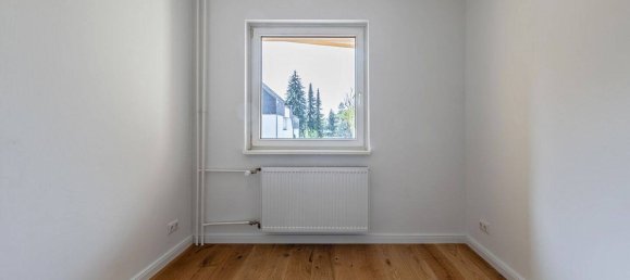 3 rooms Apartment in Zehlendorf, Germany No. 64215 4