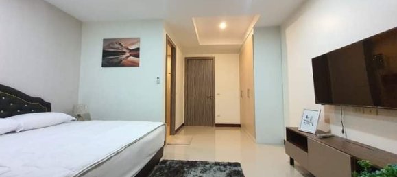 6 bedrooms Villa in Pattaya, Thailand No. 11717 27