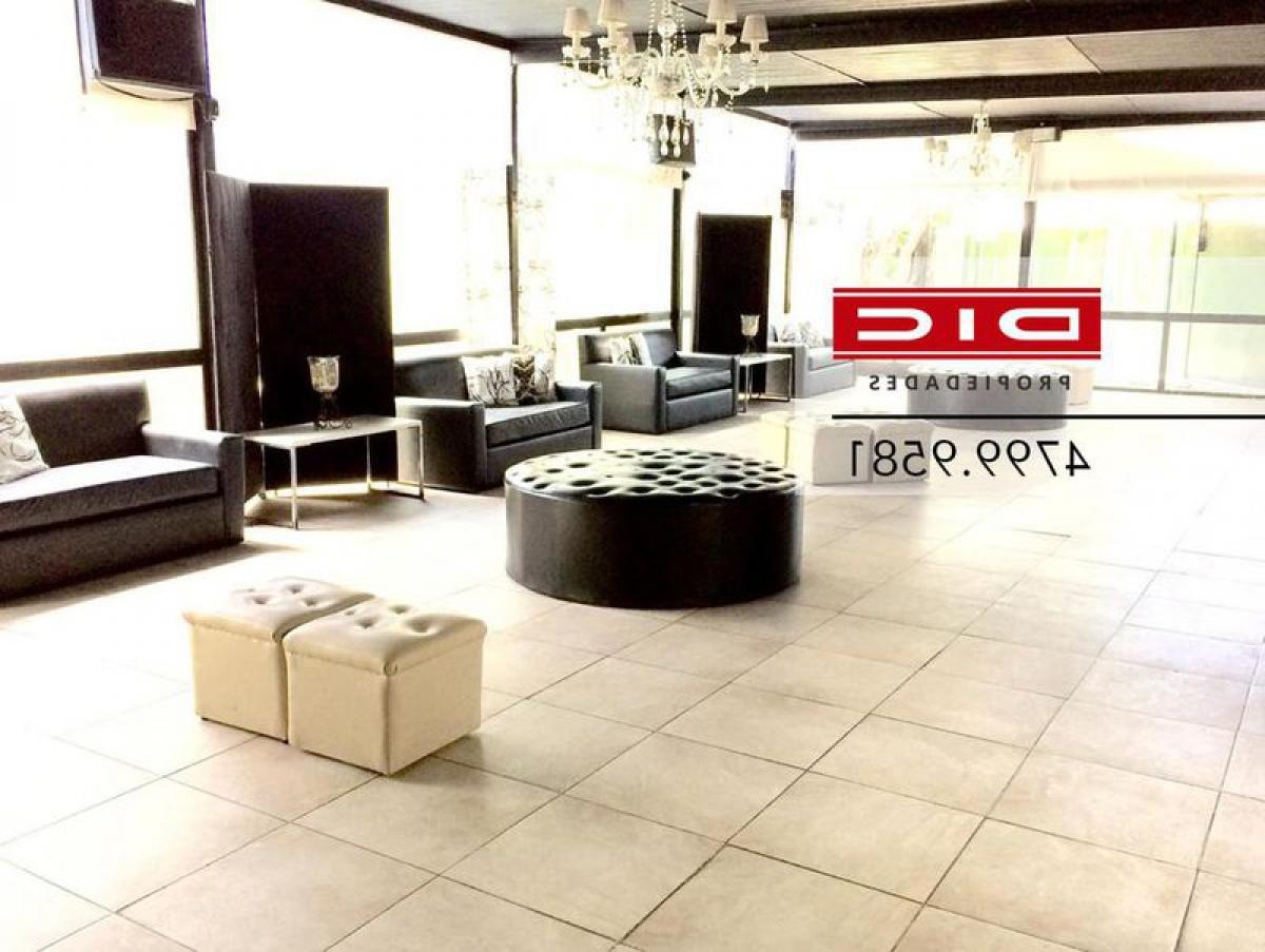 750m² Office in Vicente Lopez, Argentina No. 23464