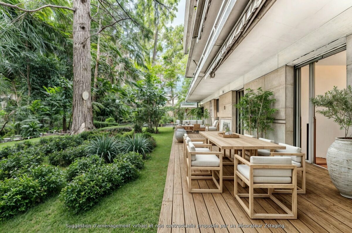 4 bedrooms Castles in Boulogne-Billancourt, France No. 161577