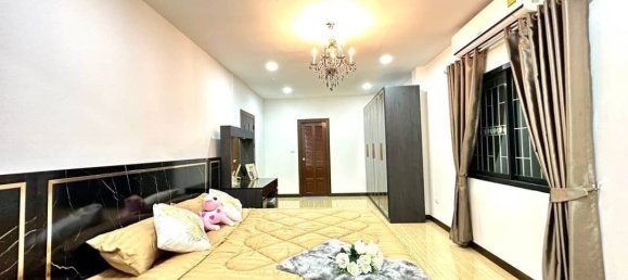 Кафе / ресторан с 4 спальнями в Паттайя, Таиланд № 8428 19