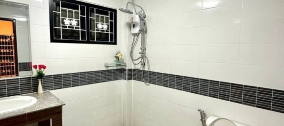 Кафе / ресторан с 4 спальнями в Паттайя, Таиланд № 8428 21