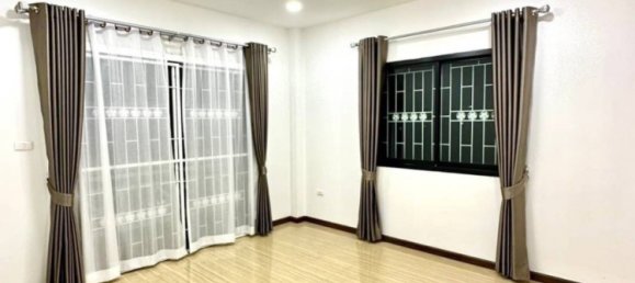 Кафе / ресторан с 4 спальнями в Паттайя, Таиланд № 8428 11