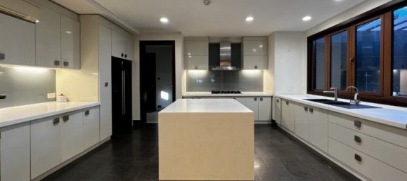 Casa T4 em Thu Duc, Vietnam N.º 18533 18