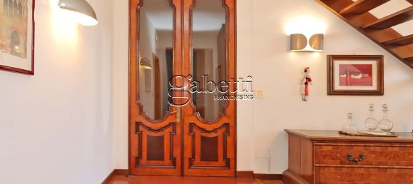 Apartamento de 2 dormitorios en Ferrara, Italy No. 364148 14