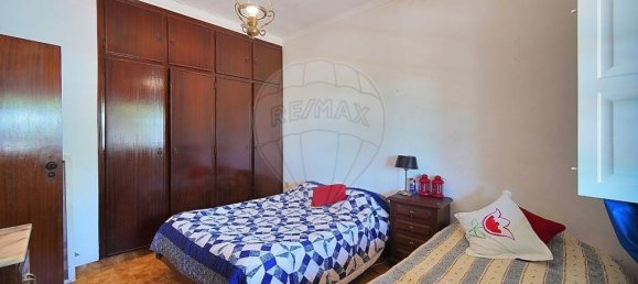 4 bedrooms Villa in Azambuja, Portugal No. 33019 13