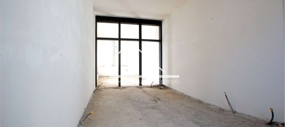 3 rooms Apartment in San Martino in Rio, Italy No. 193465 5
