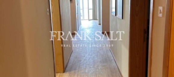 Apartamento de 3 dormitorios en Sliema, Malta No. 8899 11