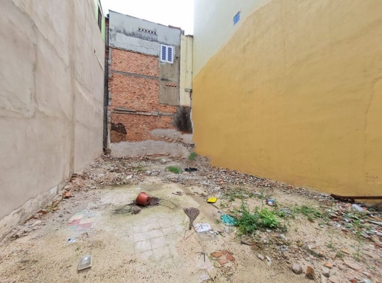 60m² Land in District 3, Vietnam No. 13136