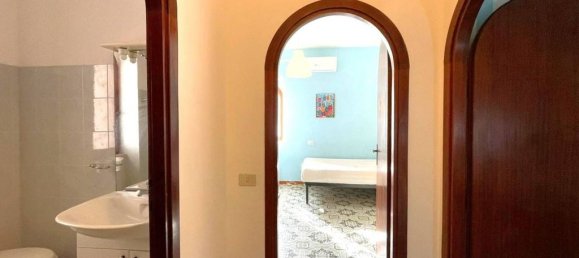 3 Schlafzimmer Villa in Terracina, Italy, Nr. 53515 20