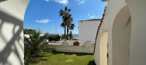 3 Schlafzimmer Villa in Terracina, Italy, Nr. 53515 11