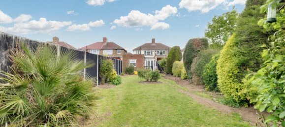 3 bedrooms House in Hayes, United Kingdom No. 5040 13