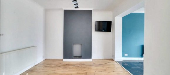 3 bedrooms House in Hayes, United Kingdom No. 5040 4