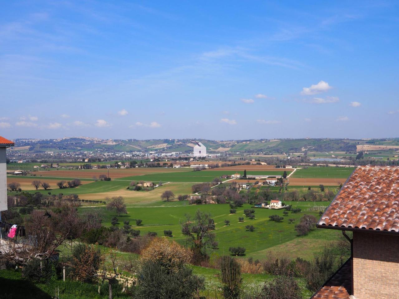 4 rooms Apartment in Corridonia, Italy No. 114879