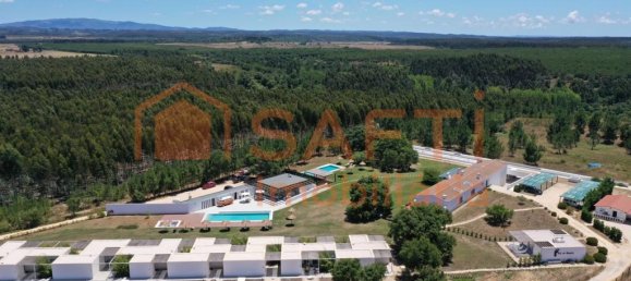 Hotel T18 em São Teotónio, Portugal N.º 56481 6