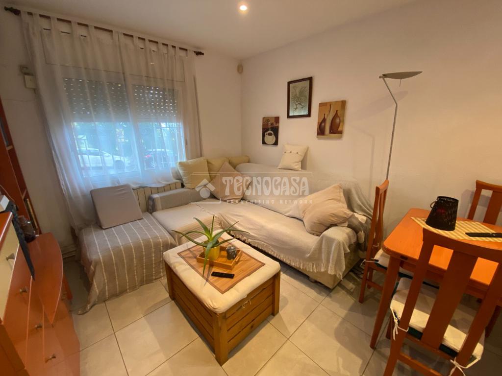 2-salle Appartement à Horta-Guinardo, Spain No. 268731