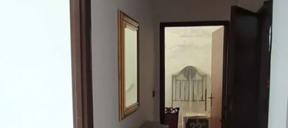 7 rooms Apartment in Reggio Calabria, Italy No. 36192 7