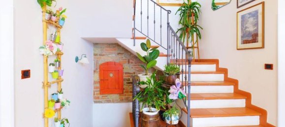 4 bedrooms Villa in Montepulciano, Italy No. 197174 14