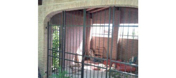 Дом с 5 комнатами в Траверсетоло, Италия № 253547 4