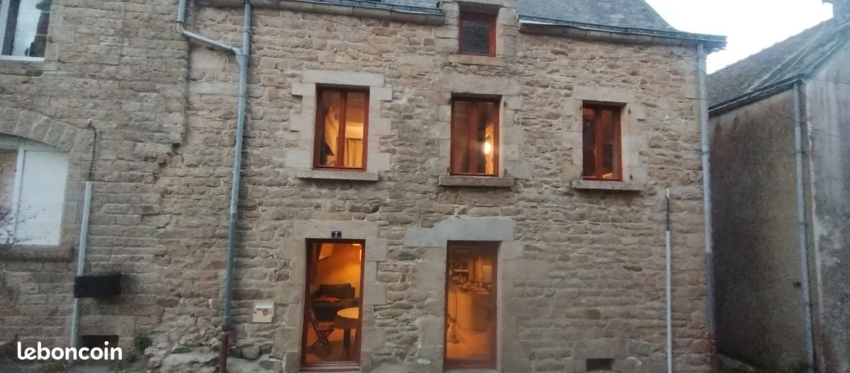 3 Schlafzimmer Haus in Peaule, France, Nr. 280984