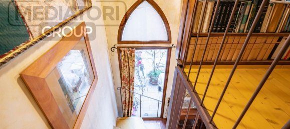 6 rooms Duplex in Florence, Italy No. 214662 17