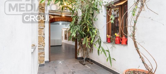 6 rooms Duplex in Florence, Italy No. 214662 37