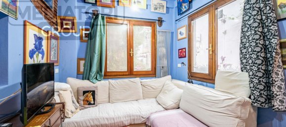 6 rooms Duplex in Florence, Italy No. 214662 3