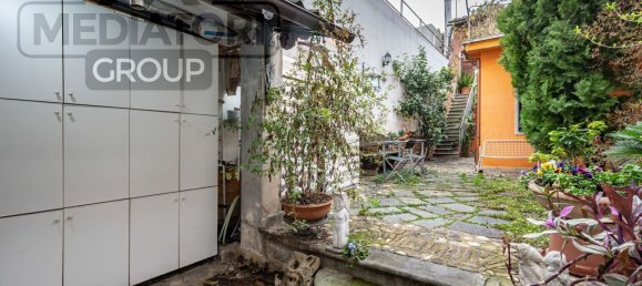 6 rooms Duplex in Florence, Italy No. 214662 5