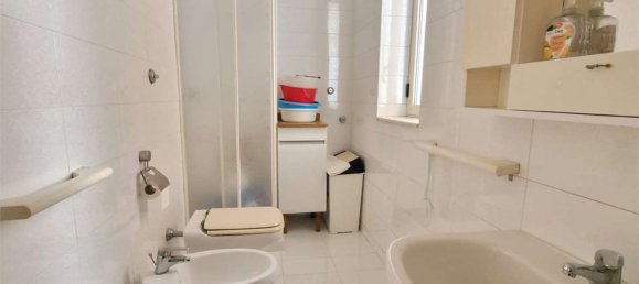 4 rooms House in Cerignola, Italy No. 152428 6