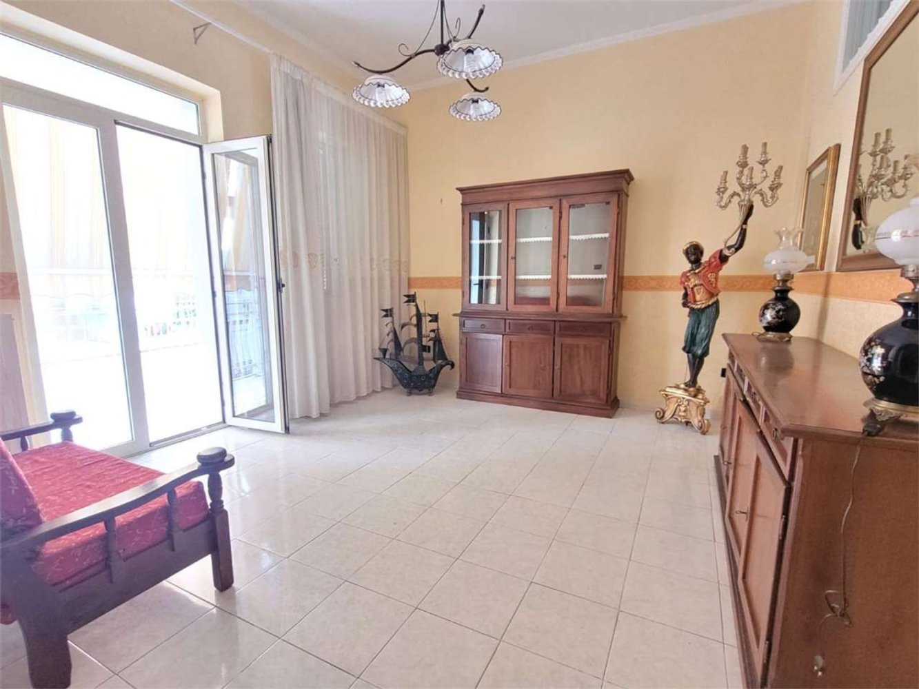 4 rooms House in Cerignola, Italy No. 152428