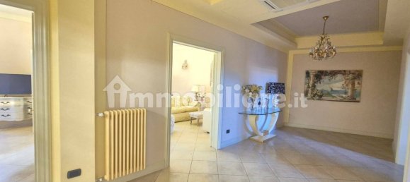 Apartamento T4 em Florence, Italy N.º 375160 5