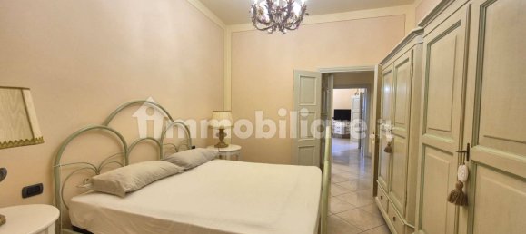 Apartamento T4 em Florence, Italy N.º 375160 4