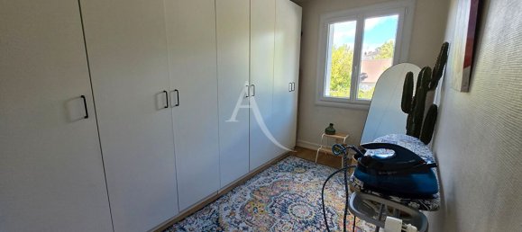 2 bedrooms Apartment in Orleans, France No. 334054 3