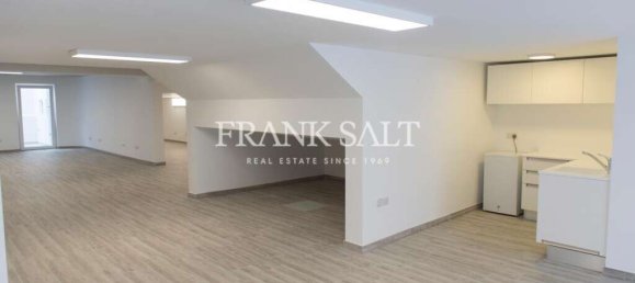 Villa T3 em Swieqi, Malta N.º 4220 15