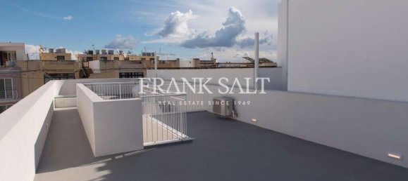 Villa T3 em Swieqi, Malta N.º 4220 8