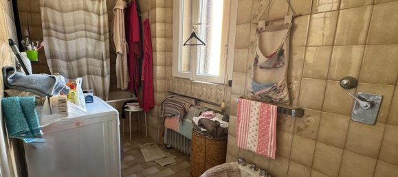 3 bedrooms Apartment in Milan, Italy No. 373177 9