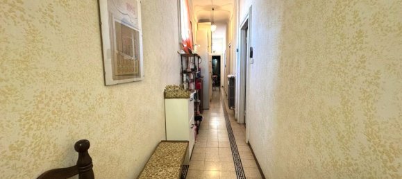 3 bedrooms Apartment in Milan, Italy No. 373177 6