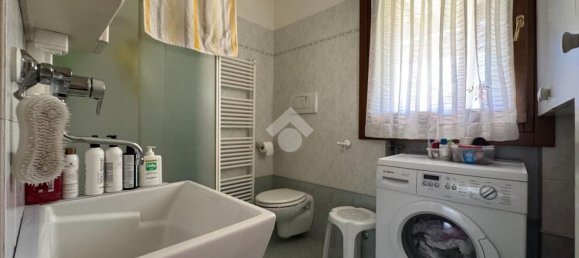 Villa de 4 habitaciónes en Colle Umberto, Italy No. 273717 17