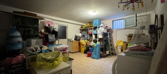 Villa de 4 habitaciónes en Colle Umberto, Italy No. 273717 12